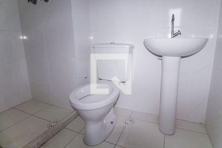 Apartamento para alugar com 37m², 2 quartos e 1 vaga Apartamento para alugar com 37m², 2 quartos e 1 vagaBanheiro