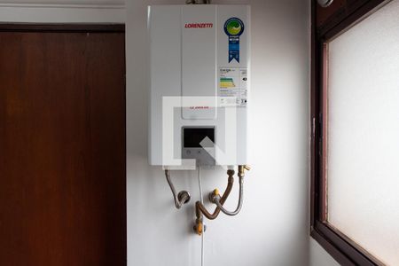 Apartamento à venda com 296m², 4 quartos e 3 vagas Apartamento à venda com 296m², 4 quartos e 3 vagasÁREA DE SERVIÇO