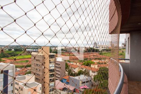 Apartamento à venda com 296m², 4 quartos e 3 vagas Apartamento à venda com 296m², 4 quartos e 3 vagasSACADA