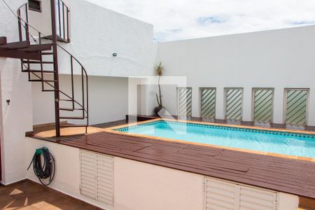 Apartamento à venda com 296m², 4 quartos e 3 vagas Apartamento à venda com 296m², 4 quartos e 3 vagasÁREA EXTERNA COBERTURA