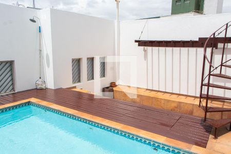 Apartamento à venda com 296m², 4 quartos e 3 vagas Apartamento à venda com 296m², 4 quartos e 3 vagasÁREA EXTERNA COBERTURA