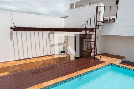 Apartamento à venda com 296m², 4 quartos e 3 vagas Apartamento à venda com 296m², 4 quartos e 3 vagasÁREA EXTERNA COBERTURA