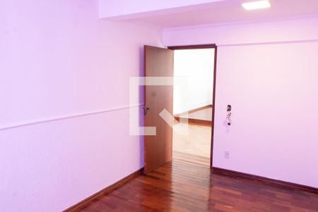 Apartamento à venda com 296m², 4 quartos e 3 vagas Apartamento à venda com 296m², 4 quartos e 3 vagasQUARTO 4 COBERTURA