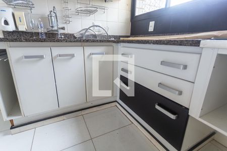 Apartamento para alugar com 80m², 2 quartos e 1 vagaCozinha