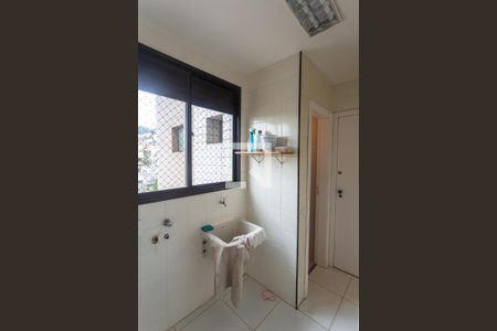 Apartamento para alugar com 80m², 2 quartos e 1 vagaÁrea de Serviço