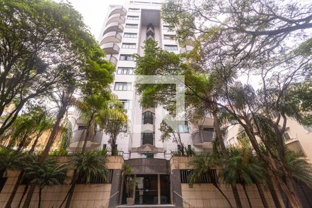 Apartamento para alugar com 80m², 2 quartos e 1 vagaFachada