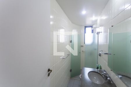 Apartamento para alugar com 80m², 2 quartos e 1 vagaBanheiro da Suíte