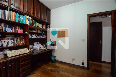 Apartamento à venda com 180m², 4 quartos e 3 vagasQuarto 3