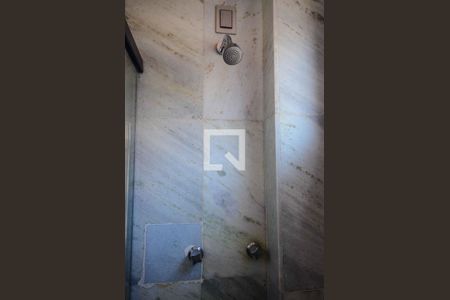 Apartamento à venda com 180m², 4 quartos e 3 vagasBanheiro da Suíte