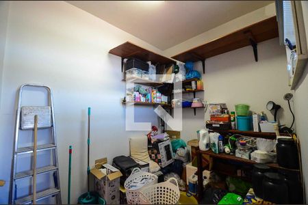 Apartamento à venda com 180m², 4 quartos e 3 vagasQuarto de Serviço