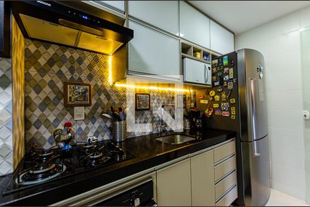 Apartamento à venda com 108m², 2 quartos e 1 vaga Apartamento à venda com 108m², 2 quartos e 1 vagaCozinha
