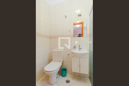 Casa à venda com 205m², 4 quartos e 3 vagasBanheiro da Suíte 2