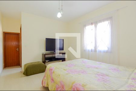 Casa à venda com 205m², 4 quartos e 3 vagasSuíte 4