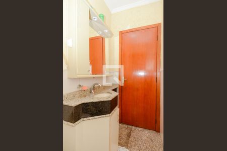 Casa à venda com 205m², 4 quartos e 3 vagasBanheiro