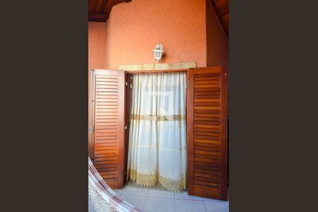 Casa à venda com 205m², 4 quartos e 3 vagasVaranda da Suíte 1