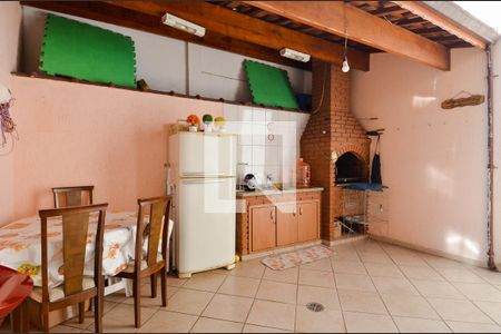 Casa à venda com 205m², 4 quartos e 3 vagasÁrea de Serviço