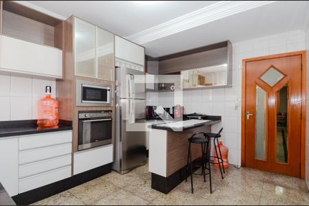 Casa à venda com 205m², 4 quartos e 3 vagasCozinha