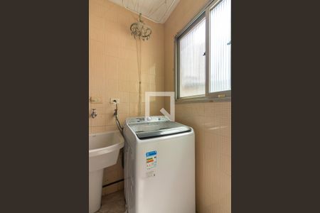 Apartamento à venda com 67m², 2 quartos e 1 vaga Apartamento à venda com 67m², 2 quartos e 1 vagaÁrea de Serviço