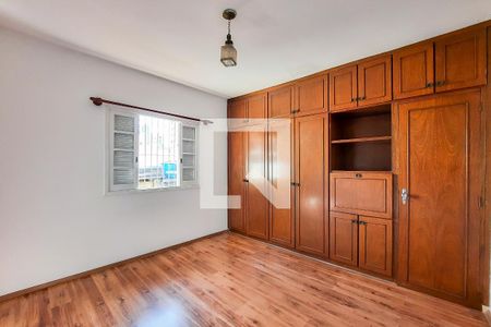 Quarto 2 de casa para alugar com 2 quartos, 115m² em Rudge Ramos, São Bernardo do Campo