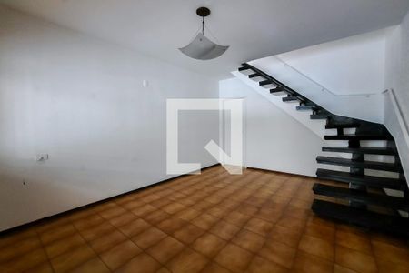 Sala de casa para alugar com 2 quartos, 115m² em Rudge Ramos, São Bernardo do Campo