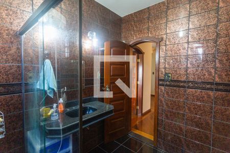 Casa à venda com 503m², 4 quartos e 4 vagasBanheiro Social