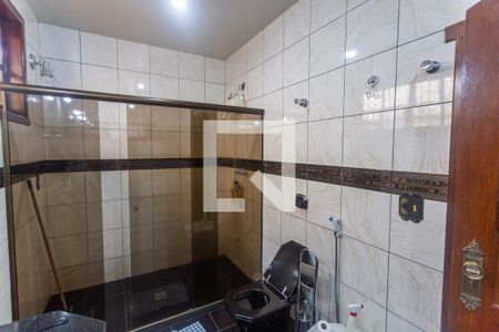 Casa à venda com 503m², 4 quartos e 4 vagasBanheiro da Suíte 1