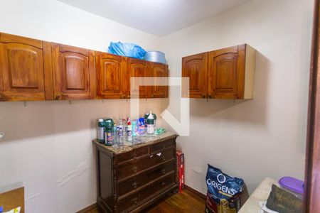 Casa à venda com 503m², 4 quartos e 4 vagasQuarto de Serviço