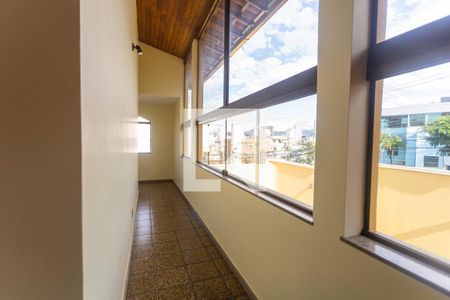 Casa à venda com 503m², 4 quartos e 4 vagasVaranda da Sala 4