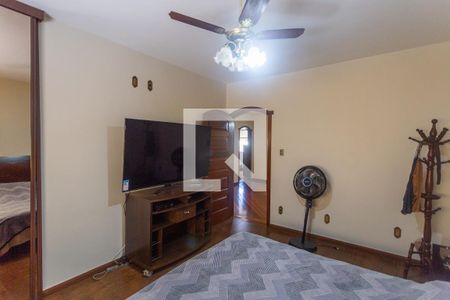 Casa à venda com 503m², 4 quartos e 4 vagasSuíte 1