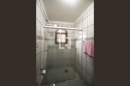 Casa à venda com 100m², 3 quartos e 2 vagas Casa à venda com 100m², 3 quartos e 2 vagasBanheiro da Suíte 3