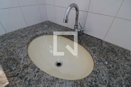 Apartamento para alugar com 70m², 3 quartos e 1 vagaBanheiro - pia