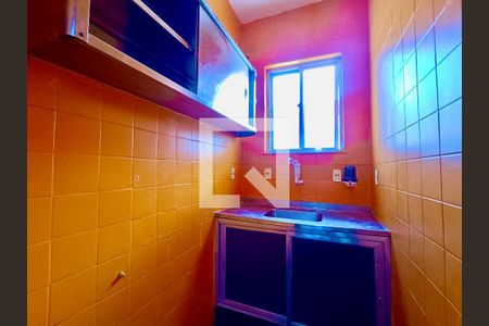 Apartamento à venda com 43m², 1 quarto e sem vaga Apartamento à venda com 43m², 1 quarto e sem vagaCozinha