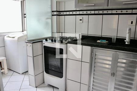 Apartamento para alugar com 72m², 2 quartos e 1 vaga Apartamento para alugar com 72m², 2 quartos e 1 vagaCozinha