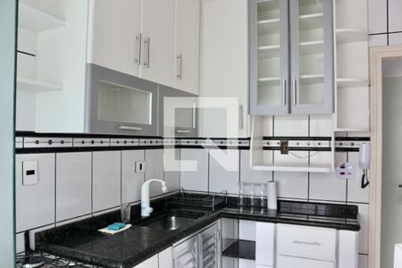 Apartamento para alugar com 72m², 2 quartos e 1 vaga Apartamento para alugar com 72m², 2 quartos e 1 vagaCozinha