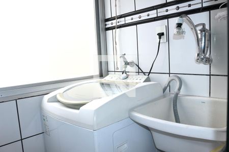 Apartamento para alugar com 72m², 2 quartos e 1 vaga Apartamento para alugar com 72m², 2 quartos e 1 vagaÁrea de Serviço