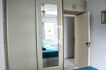 Quarto 1 de apartamento para alugar com 2 quartos, 72m² em Parque Enseada, Guarujá