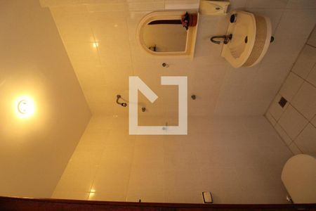 Apartamento à venda com 334m², 3 quartos e 4 vagasÁrea Comum - Banheiro