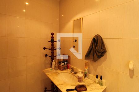 Apartamento à venda com 334m², 3 quartos e 4 vagasBanheiro Social