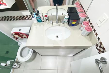 Apartamento à venda com 105m², 2 quartos e 2 vagasBanheiro da Suíte 2