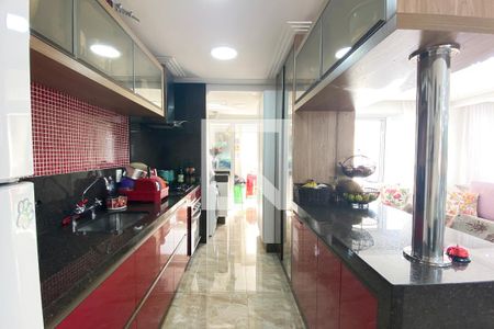 Apartamento à venda com 105m², 2 quartos e 2 vagasCozinha