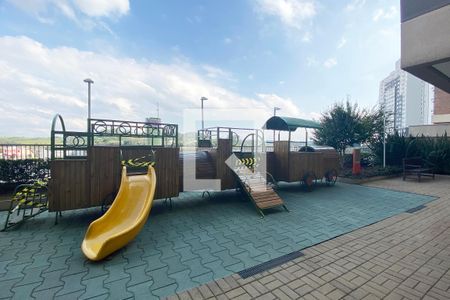 Apartamento à venda com 105m², 2 quartos e 2 vagasPlayground