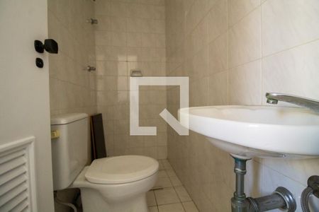 Apartamento à venda com 67m², 3 quartos e 1 vaga Apartamento à venda com 67m², 3 quartos e 1 vagaBanheiro de Serviço