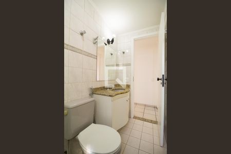 Apartamento à venda com 67m², 3 quartos e 1 vaga Apartamento à venda com 67m², 3 quartos e 1 vagaBanheiro