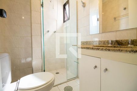 Apartamento à venda com 67m², 3 quartos e 1 vaga Apartamento à venda com 67m², 3 quartos e 1 vagaBanheiro da Suíte 1