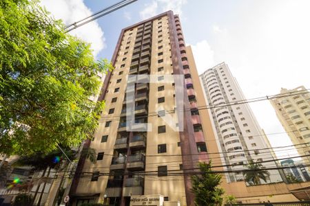 Apartamento à venda com 67m², 3 quartos e 1 vaga Apartamento à venda com 67m², 3 quartos e 1 vagaFachada
