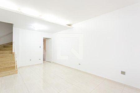 Sala  de casa para alugar com 2 quartos, 180m² em Vila Romana, São Paulo