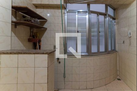 Apartamento à venda com 77m², 2 quartos e sem vagaÁrea de Serviço