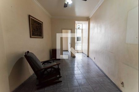 Apartamento à venda com 77m², 2 quartos e sem vagaSala