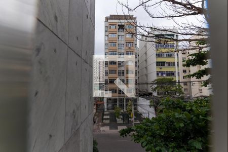 Apartamento à venda com 77m², 2 quartos e sem vagaSala - Vista