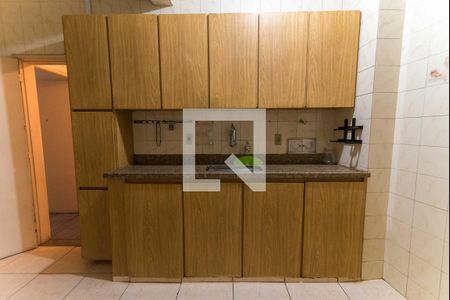 Apartamento à venda com 77m², 2 quartos e sem vagaCozinha